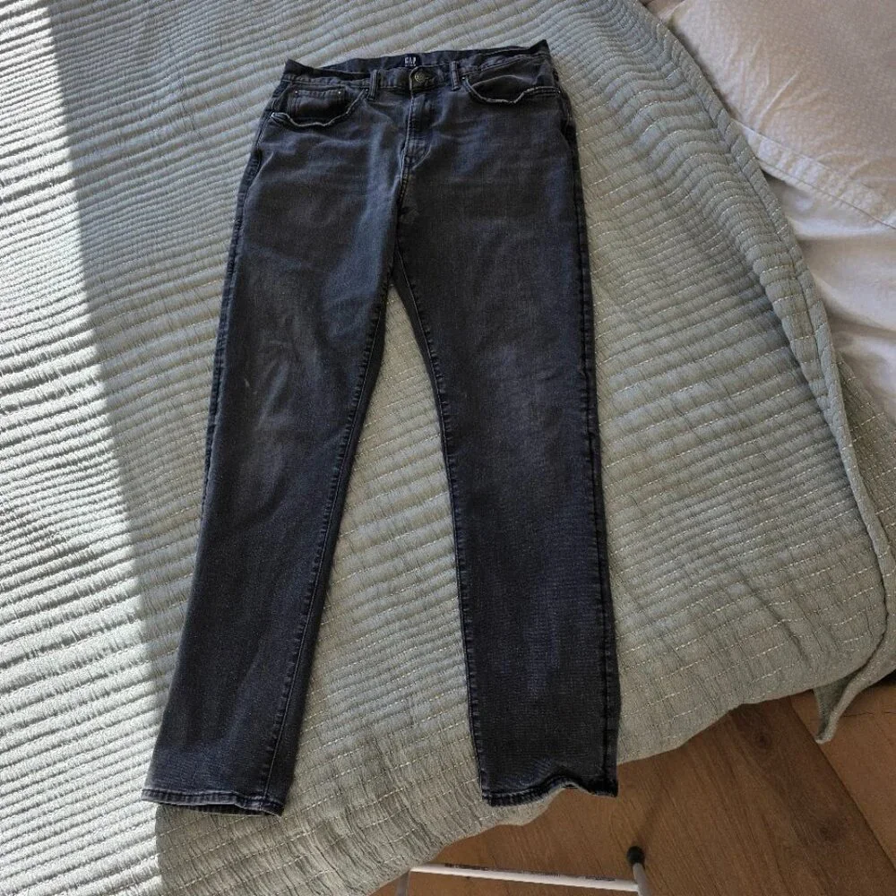 Men's Gap Distressed Jeans